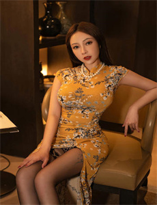 《骚美女-72种性姿势真人示范》