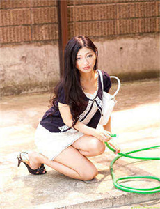 《日本激情在线-国产下药迷倒白嫩丰满美女BD》