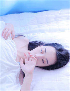 《才两根手指就抖成这样了视频-傅贞怡》